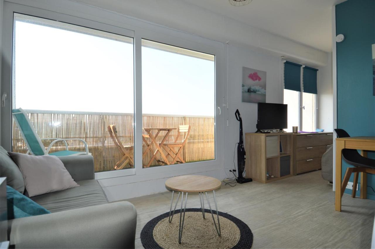 クルル・シュル・メールStudio Avec Chambre - Balcon Et A 20M De La Merアパートメント エクステリア 写真